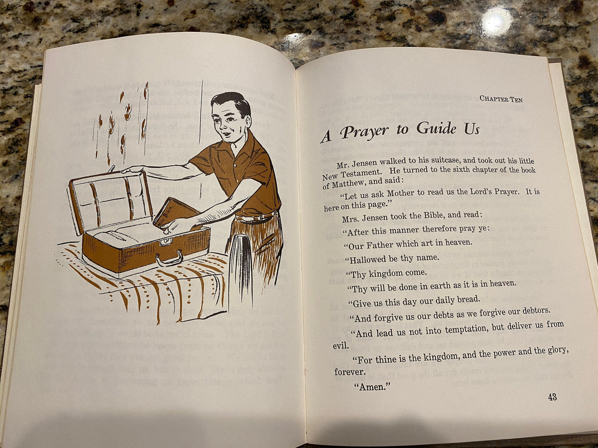 Emma Marr Peterson Childrens Book   About Prayer 1958