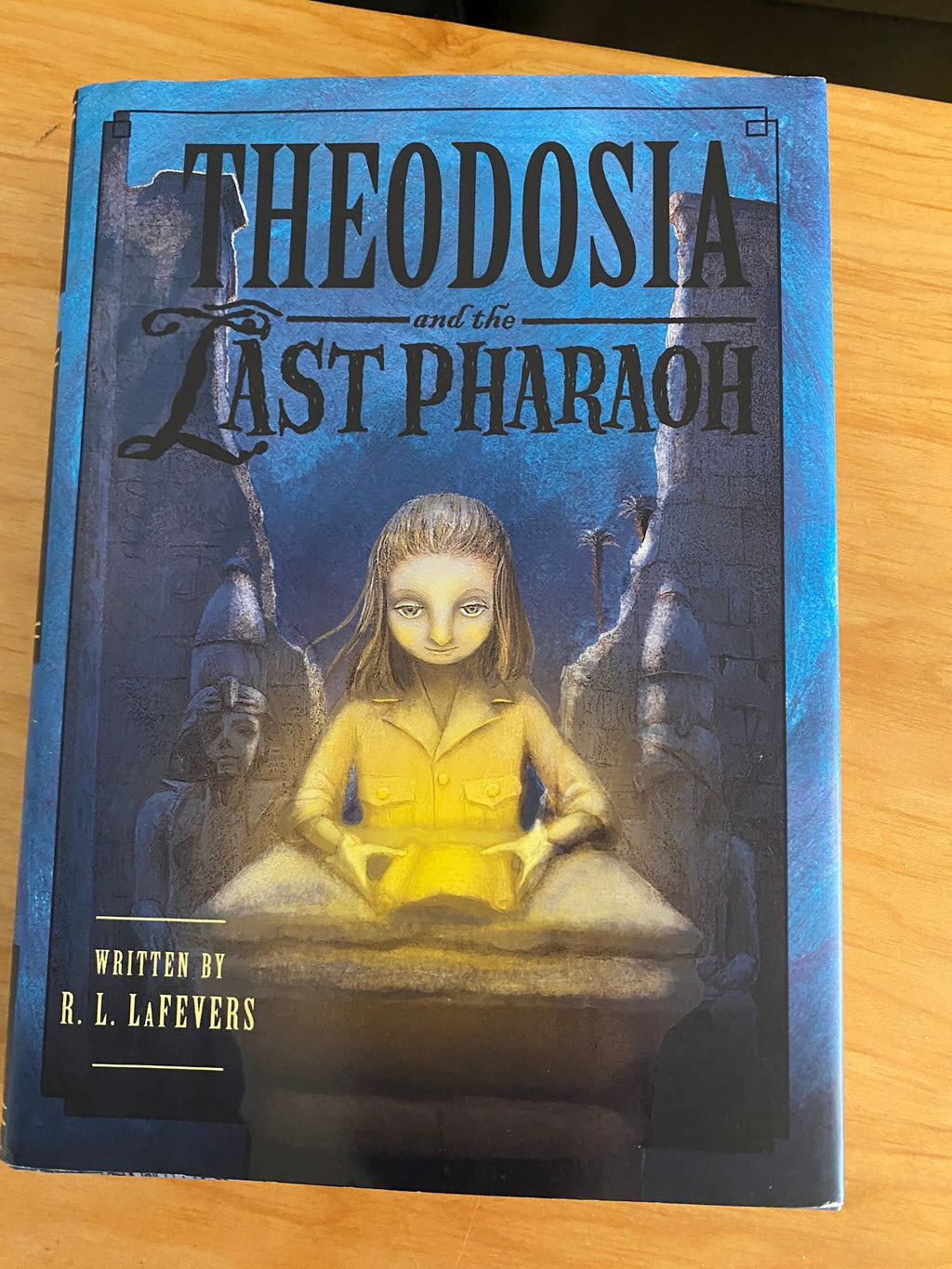 Theodosia And The Last Pharaoh (the Theodosia Series) Easy To Carry for travel