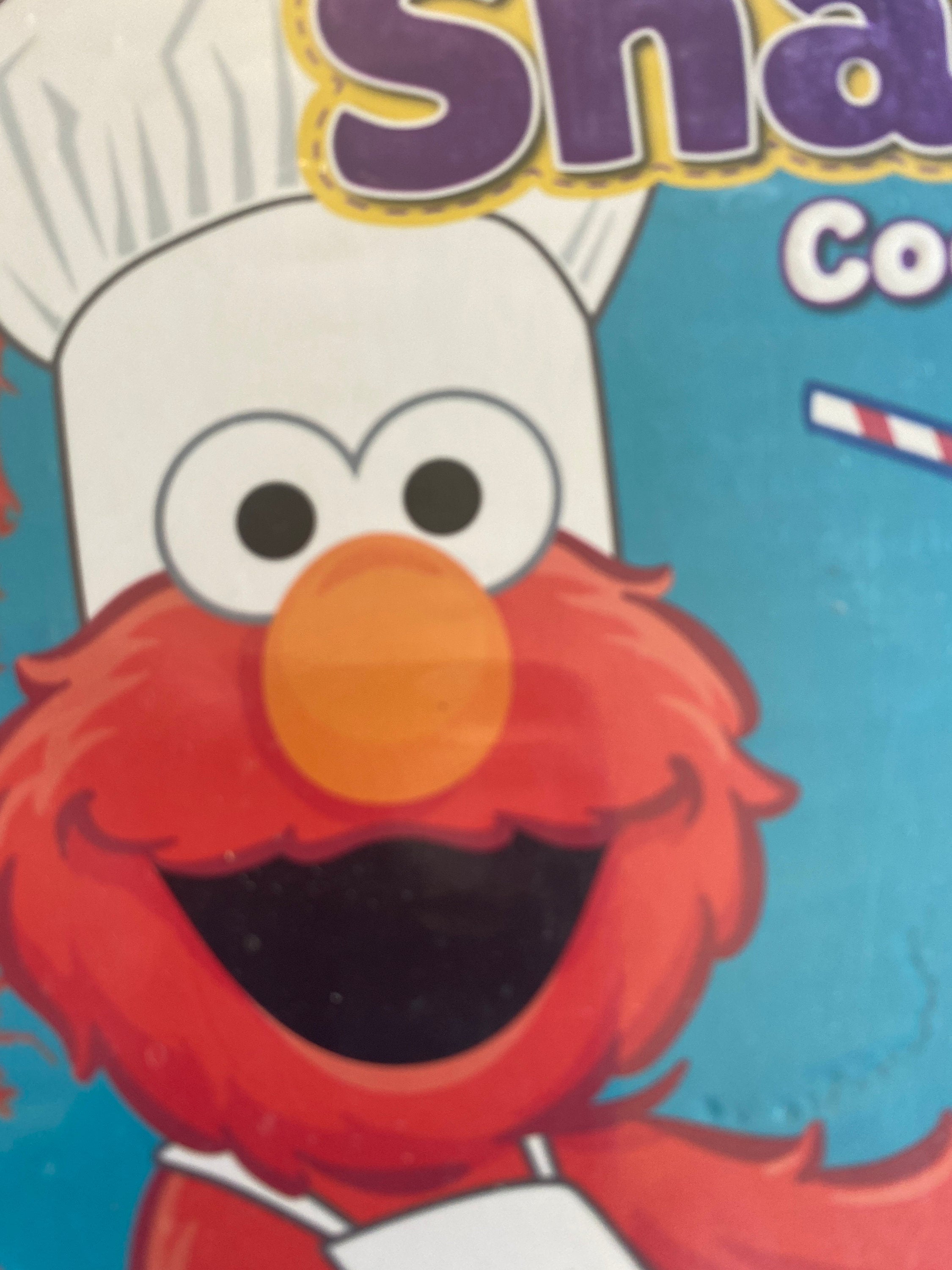 Silly Snacks: Cooking with Kids [Board book] publications-international Publications International Ltd. Sesame Street cookbook