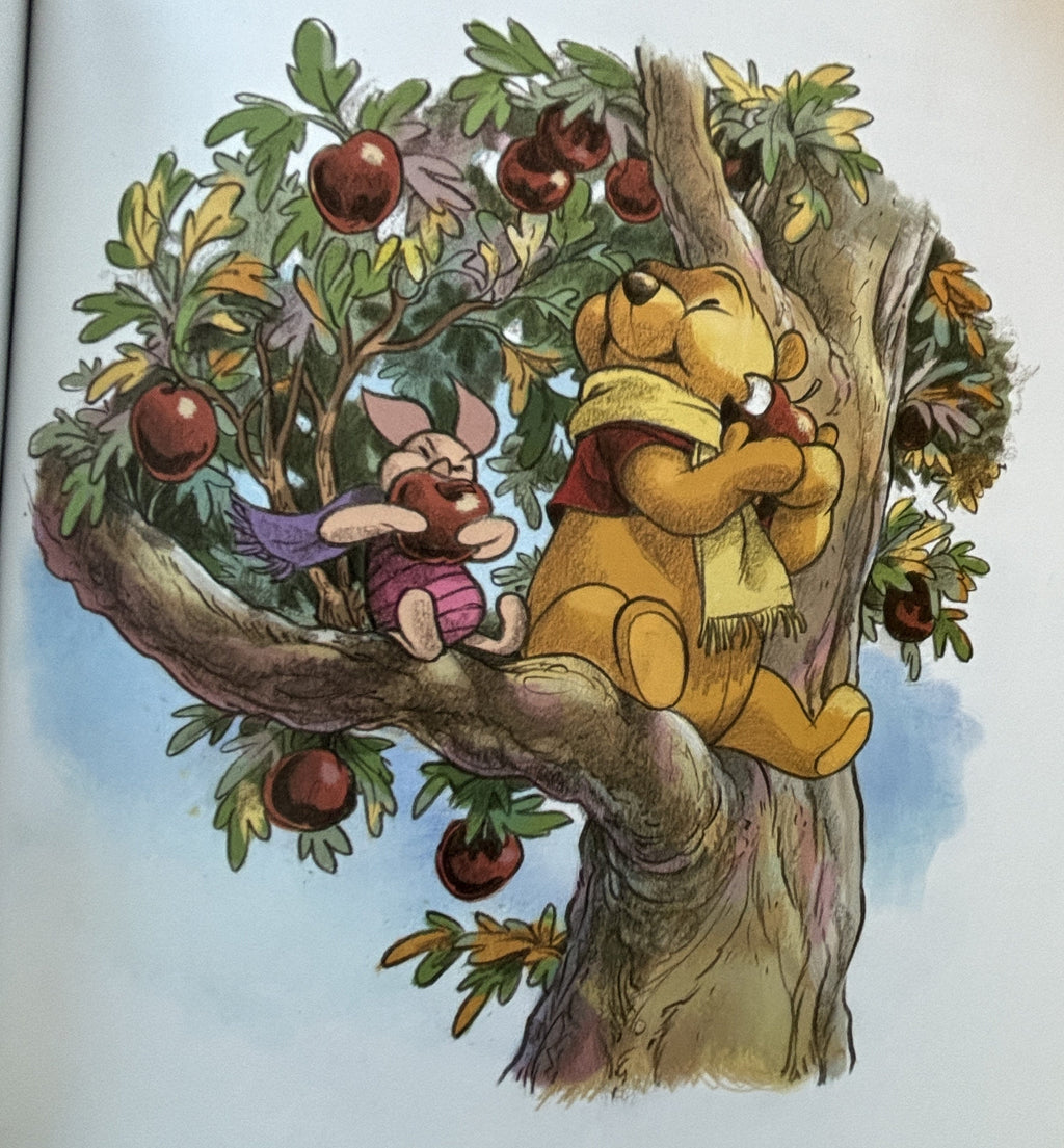 Winnie the Pooh - Nature's True Colors - ** 1st Edition **   2010