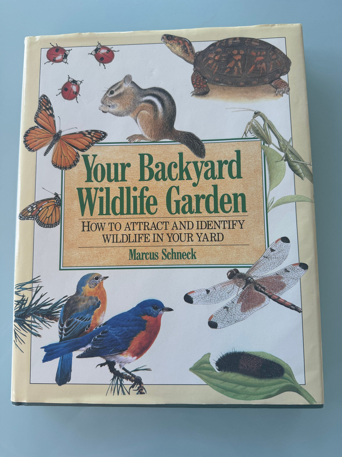 Your Backyard Wildlife Garden Book: Attract and Identify Wildlife, 1992 Edition