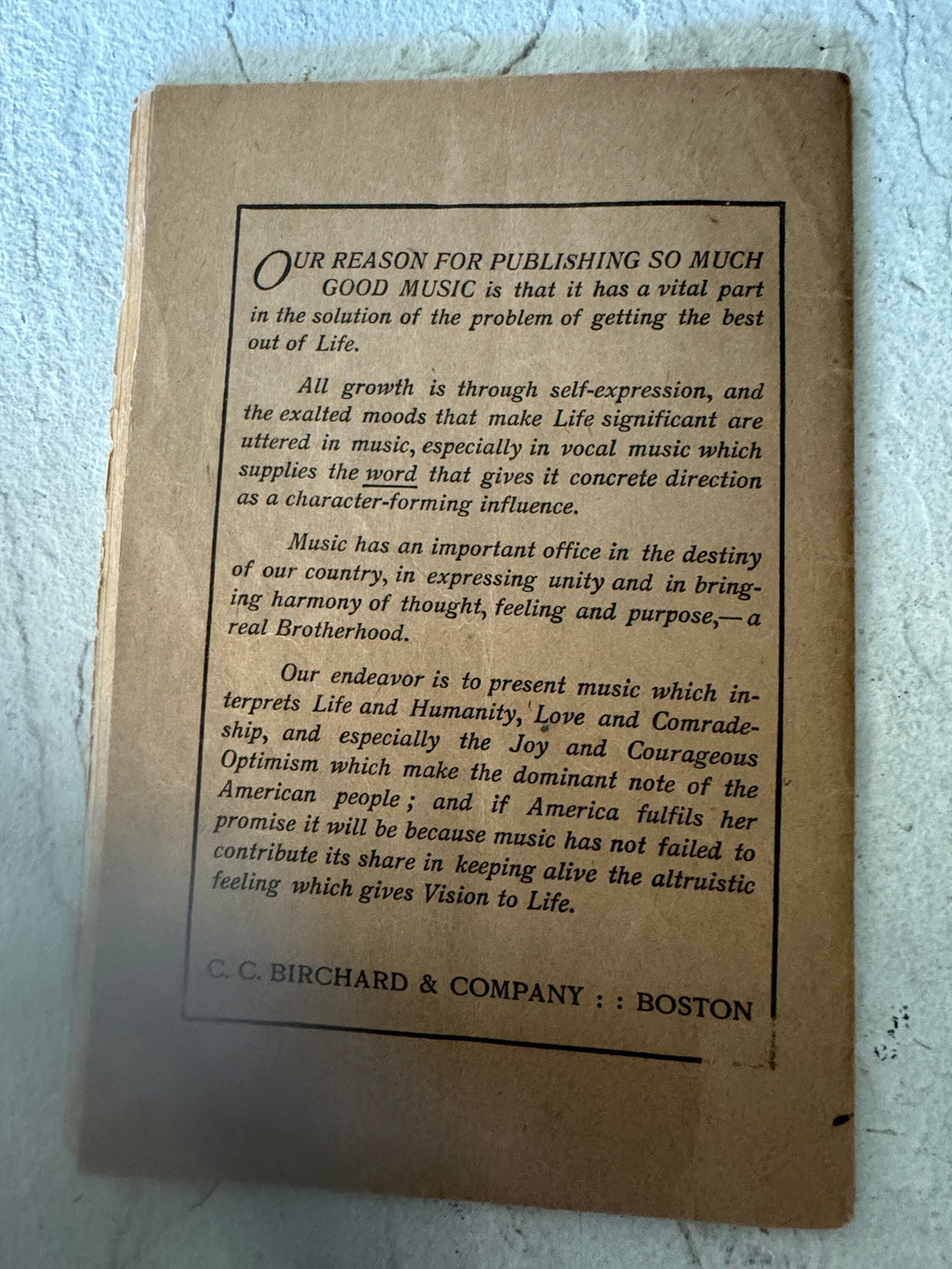 TWICE 55 Plus COMMUNITY Songs I Hear AMERICA Singing The New  Brown Book  Birchard, C. C. Publication Date: 1929