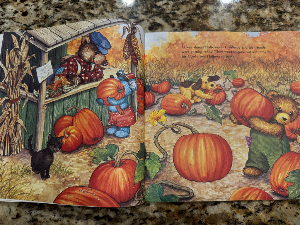 Corduroy's Halloween Celebration Children's Book (Paperback)