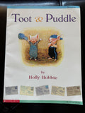 Toot & Puddle by Holly Hobbie  , Easy Travel Book