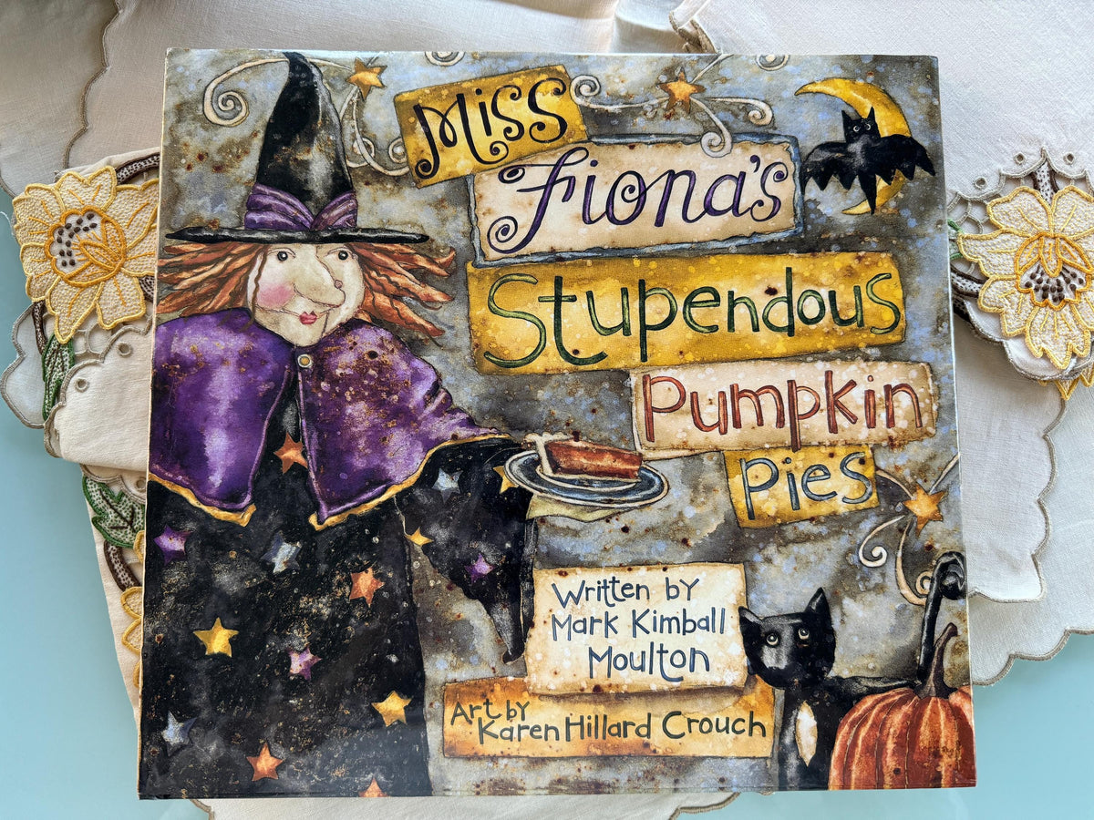 Miss Fiona's Stupendous Pie Mark Kimball Mouton Fun Child's HB Book Halloween Decor