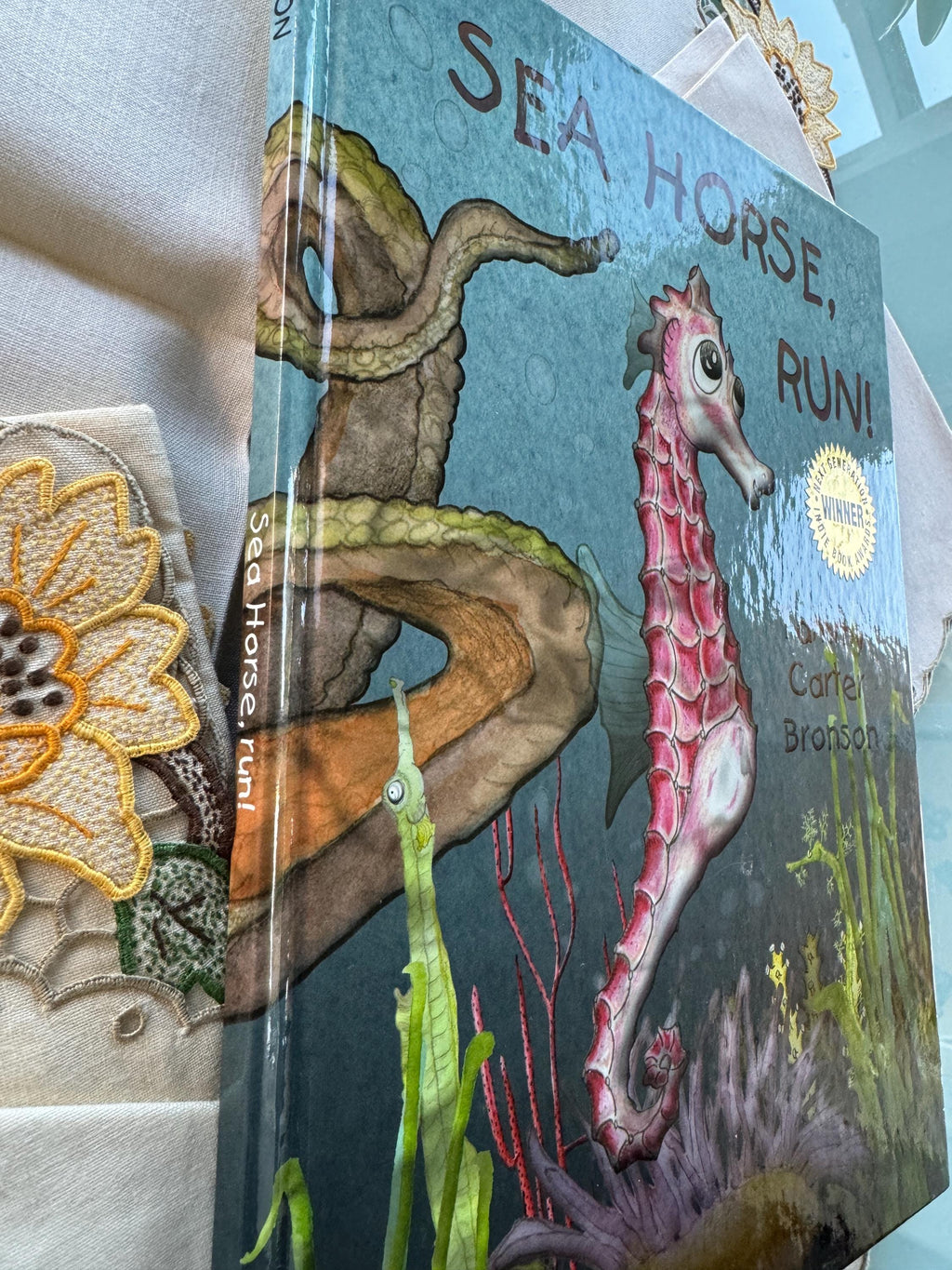 Sea Horse, Run! Tammy Carter Bronson HB Book Indie book Award, 1st Printing