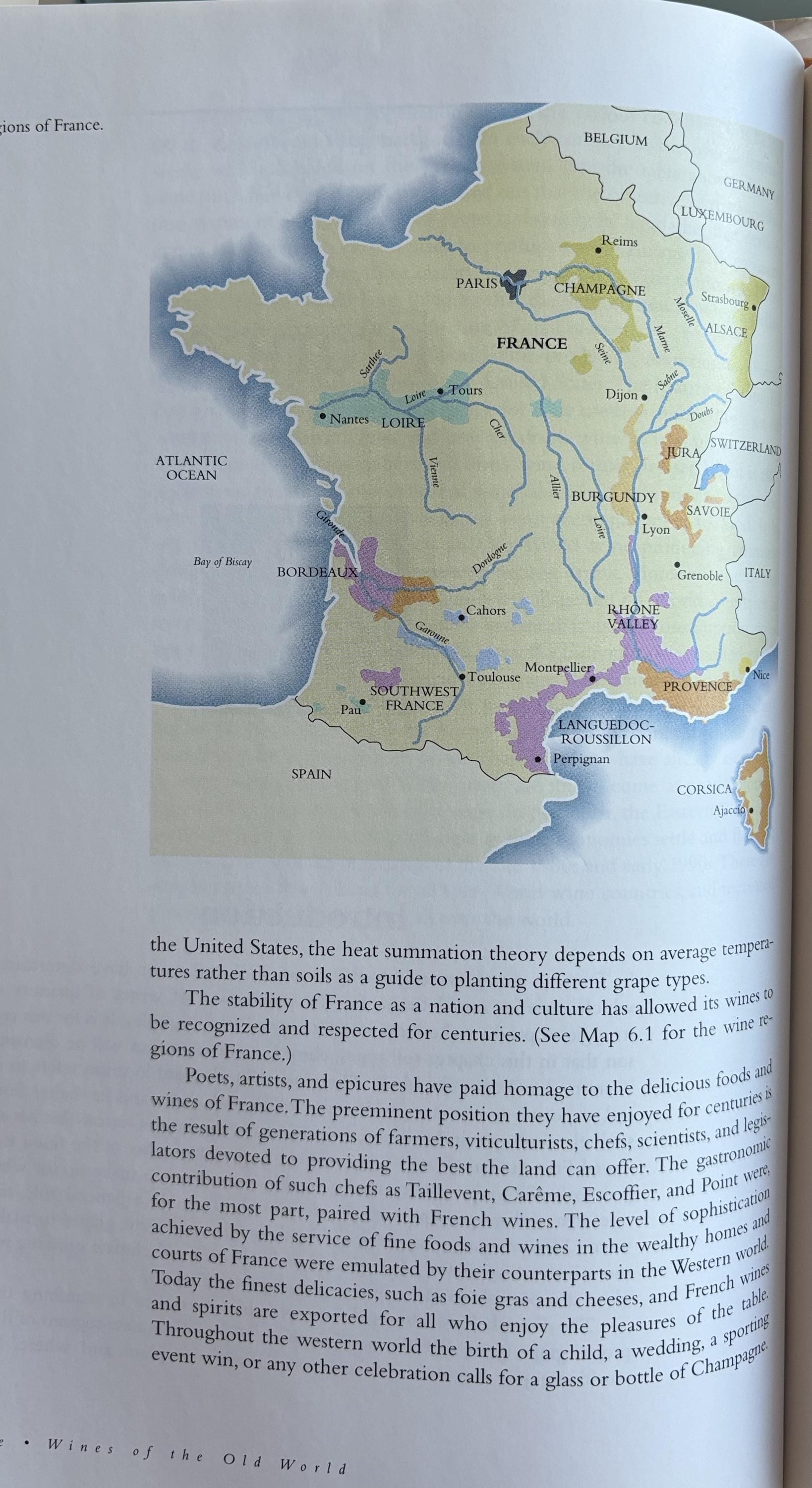 Exploring Wine America's Guide to Wines of the World  1996 Vintag Book