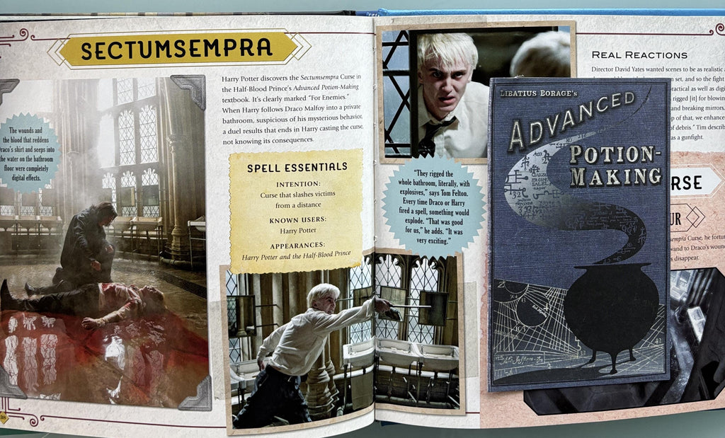 Harry Potter - Spells & Charms (A Movie Scrapbook)