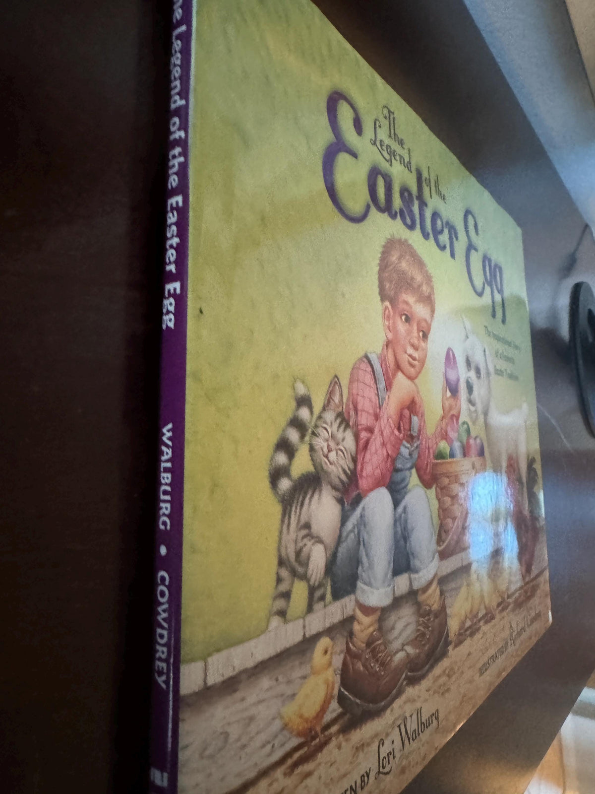 The Legend of the Easter Egg, Illustrated Easter Tradition Book