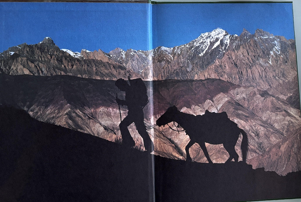 Animals Helping People - National Geographic Society Books for Young Exploers  1984
