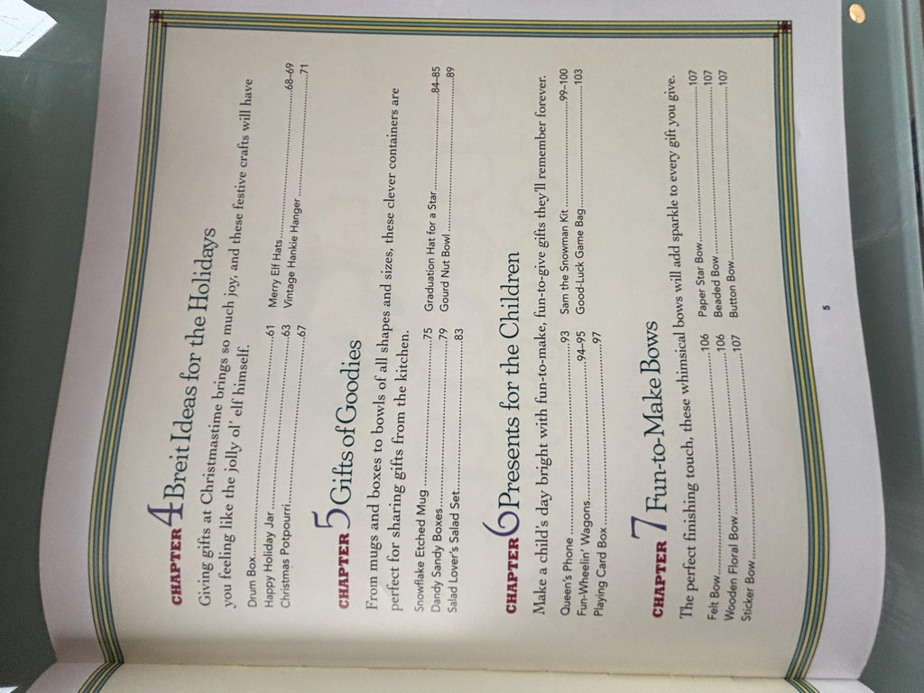Mary Engelbreit 'Wrap It Up!' Book: Gifts to Make, First Edition