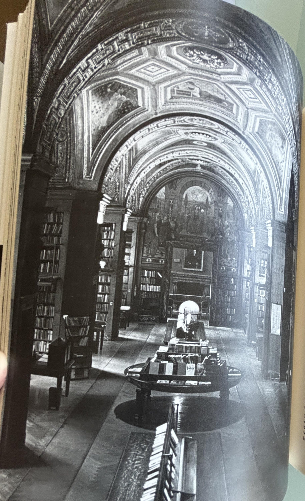 Elegant New York:  The builders and the Buildings 1885-1915  **  First Edition  **