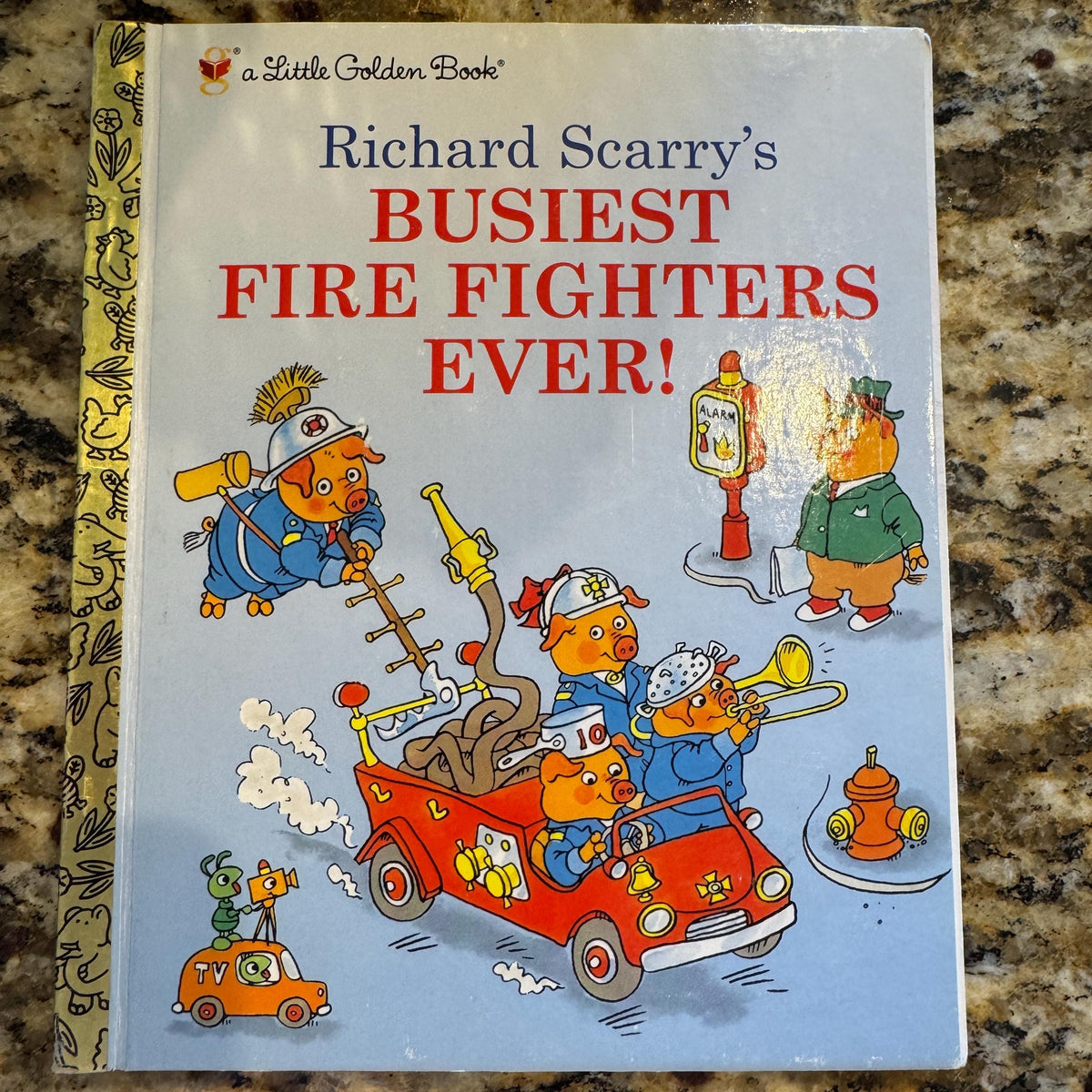 Richard Scarry's Busiest Firefighters Ever (Little Golden Books) 1993