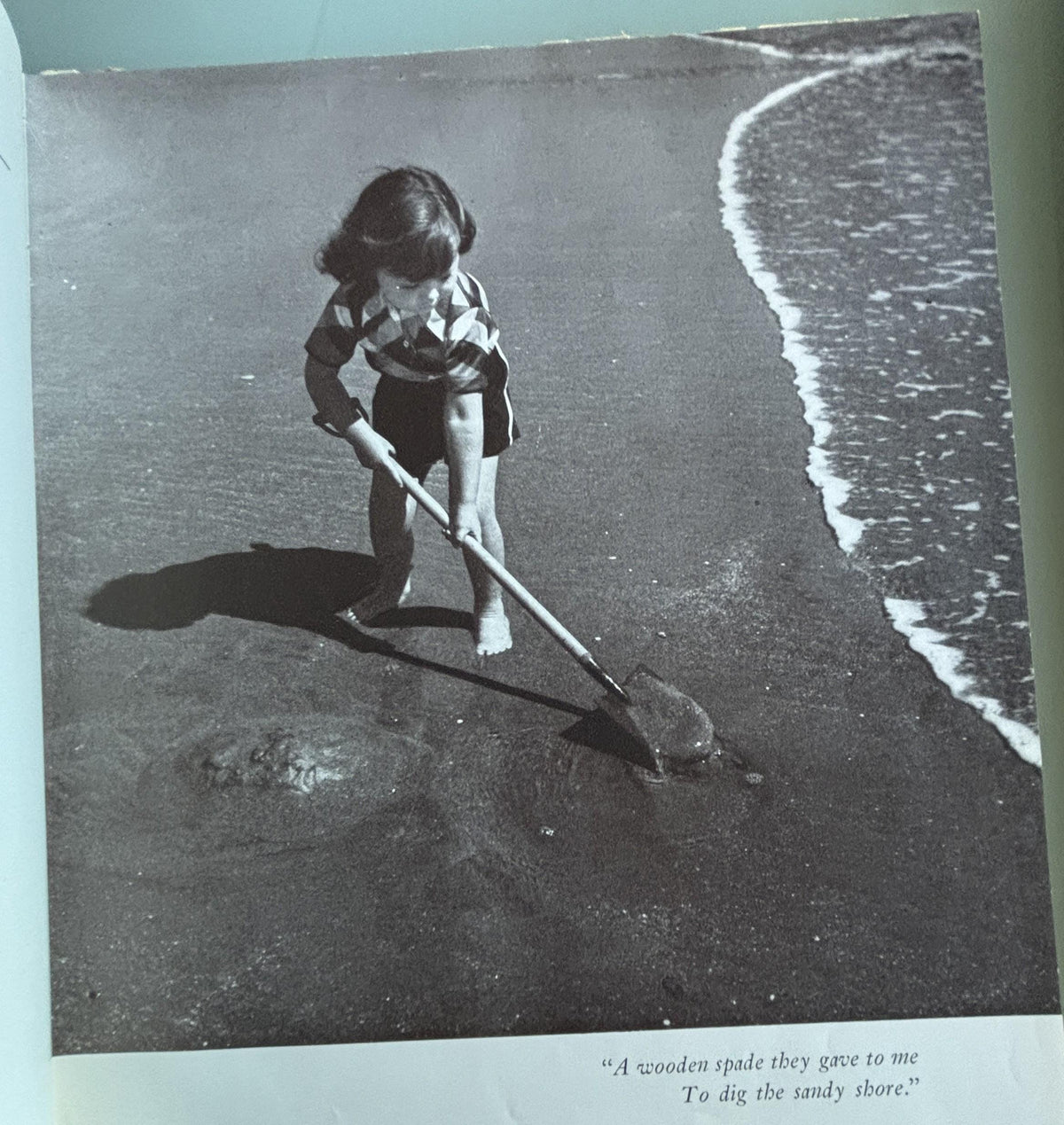 A Child's Garden of Verses:  Robert Louis Stevenson  **  1944  **
