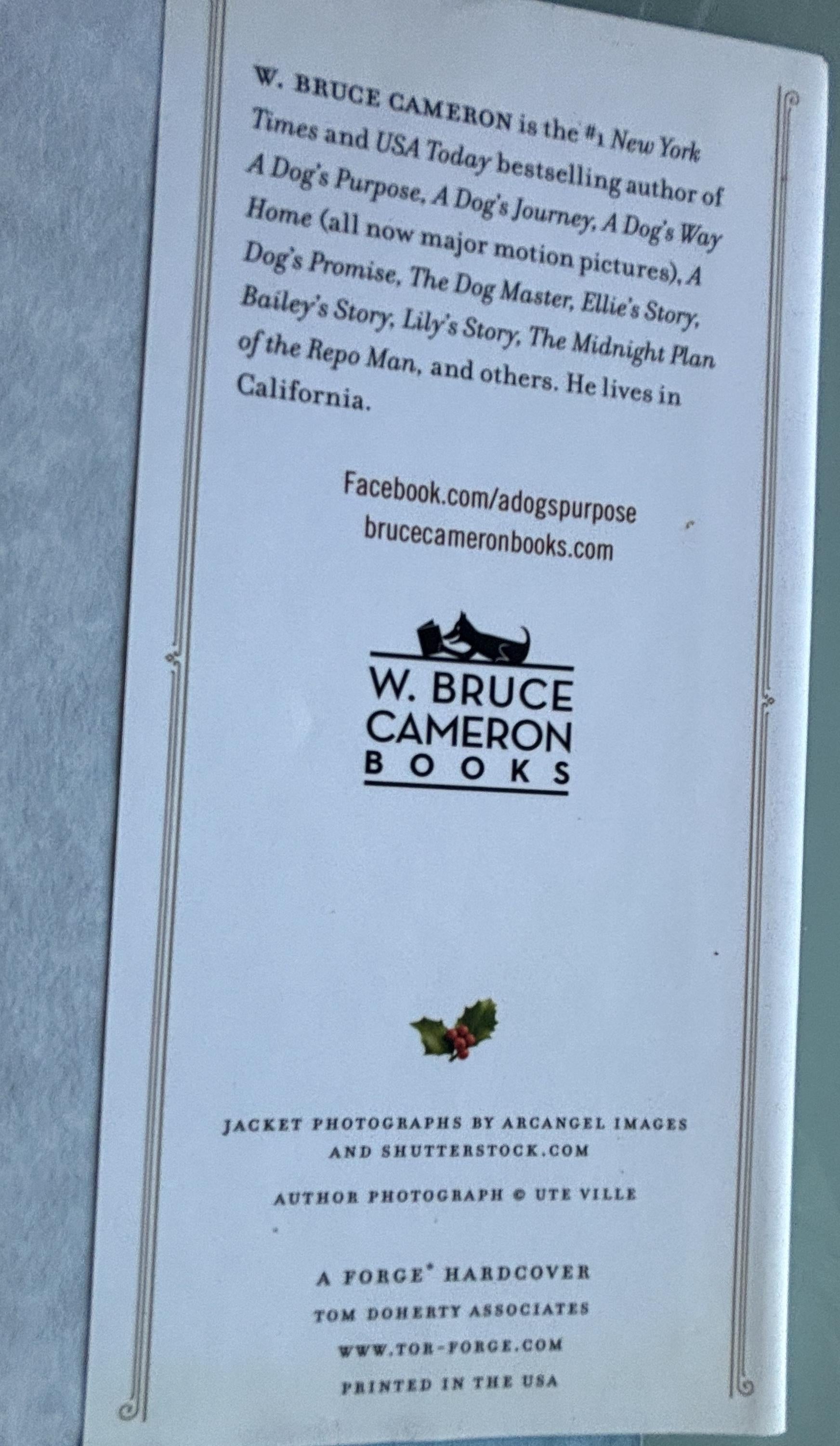 W. Bruce Cameron A Dog's Christmas First Edition Novel