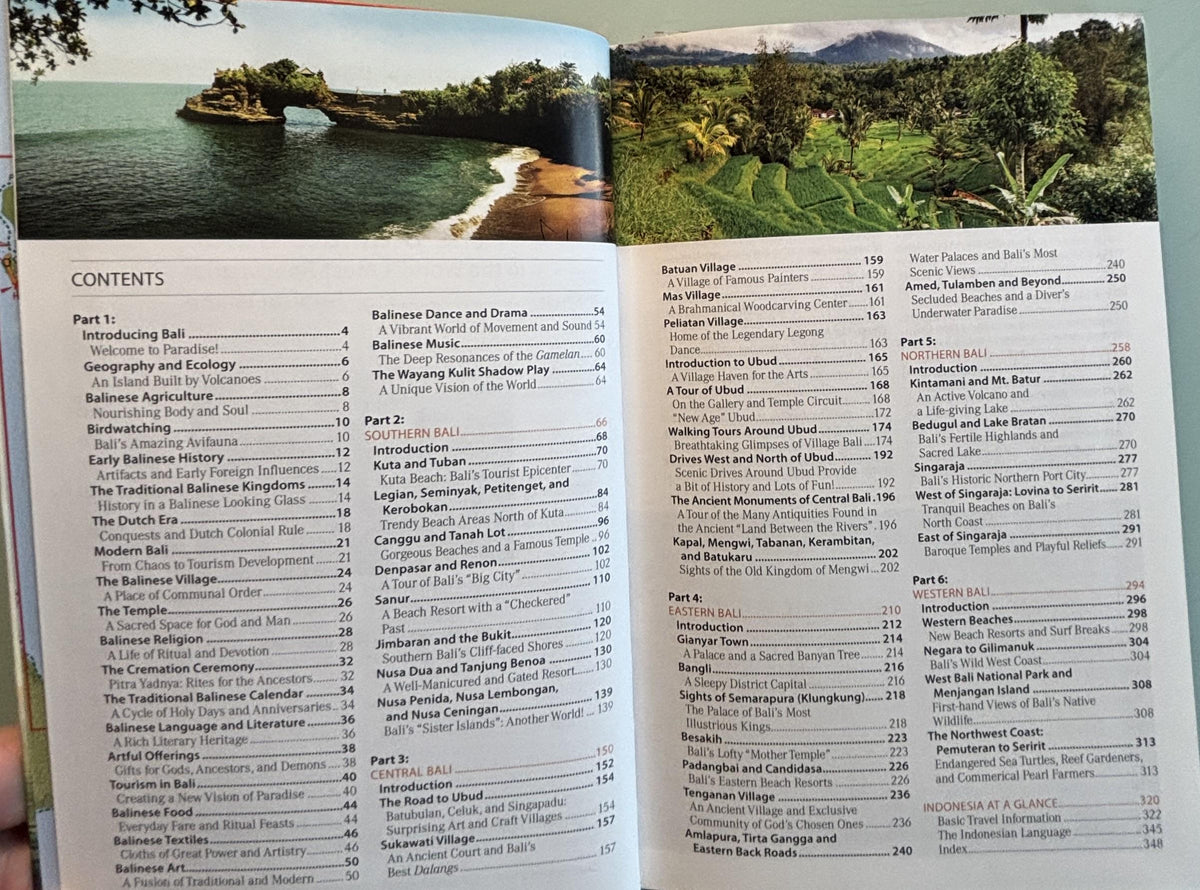 Bali The Ultimate Guide to the World's Most Spectacular Tropical Island:   Linda Hoffman