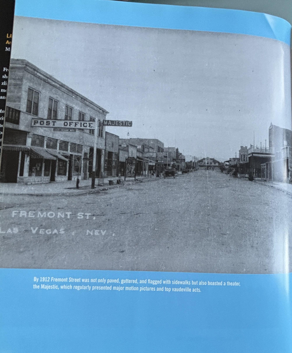 Las Vegas - An Unconventional History:  Michelle Ferari  **  FIrst Edition  **