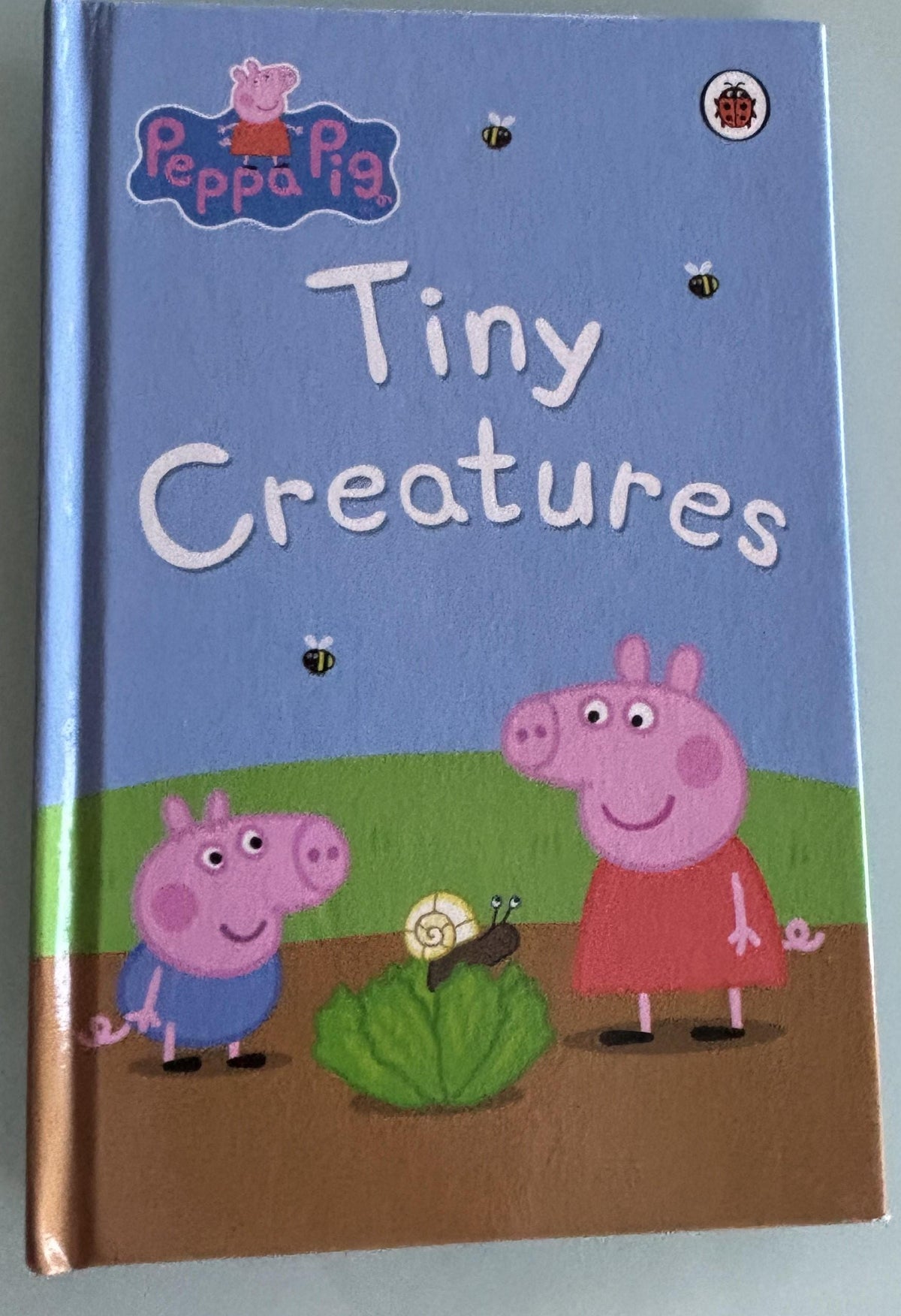Tiny Creatures Peppa Pig  Neville Astley   **  First Publication  **
