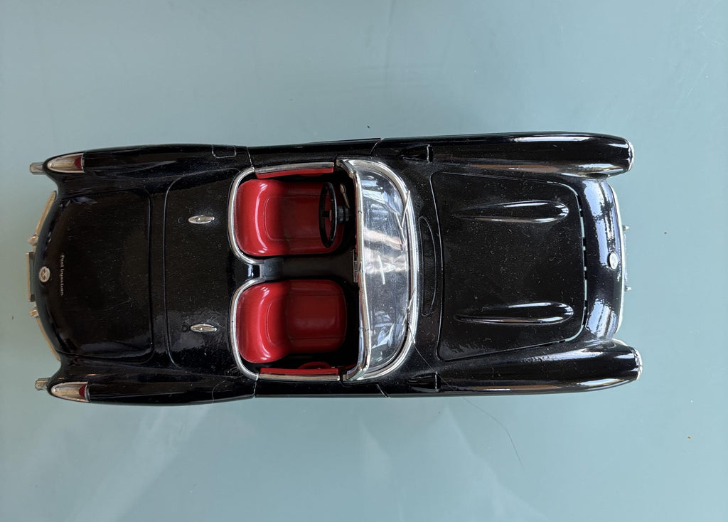 1957 Chevrolet Corvette Convertable 1:18 diecast model Black