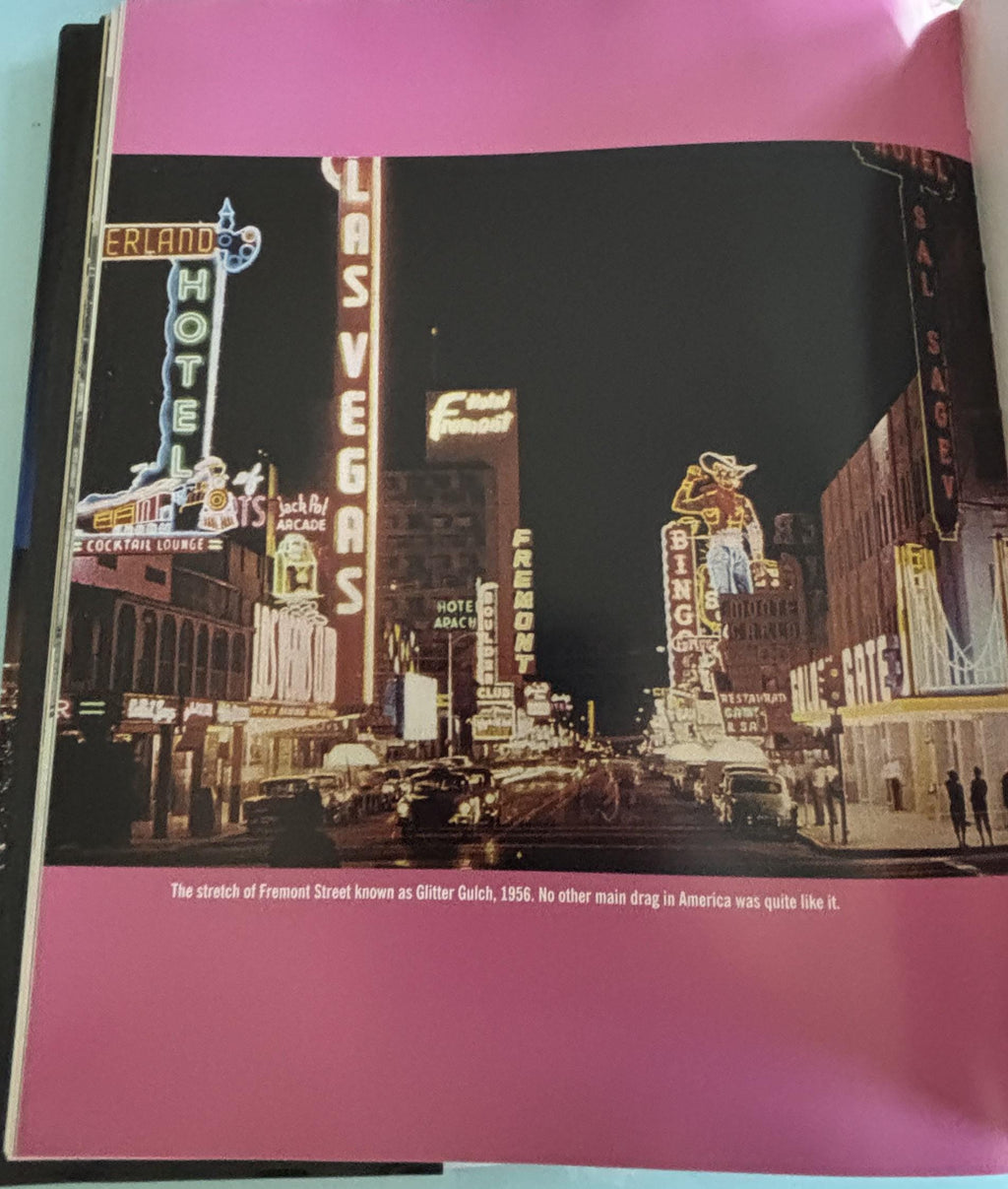 Las Vegas - An Unconventional History:  Michelle Ferari  **  FIrst Edition  **