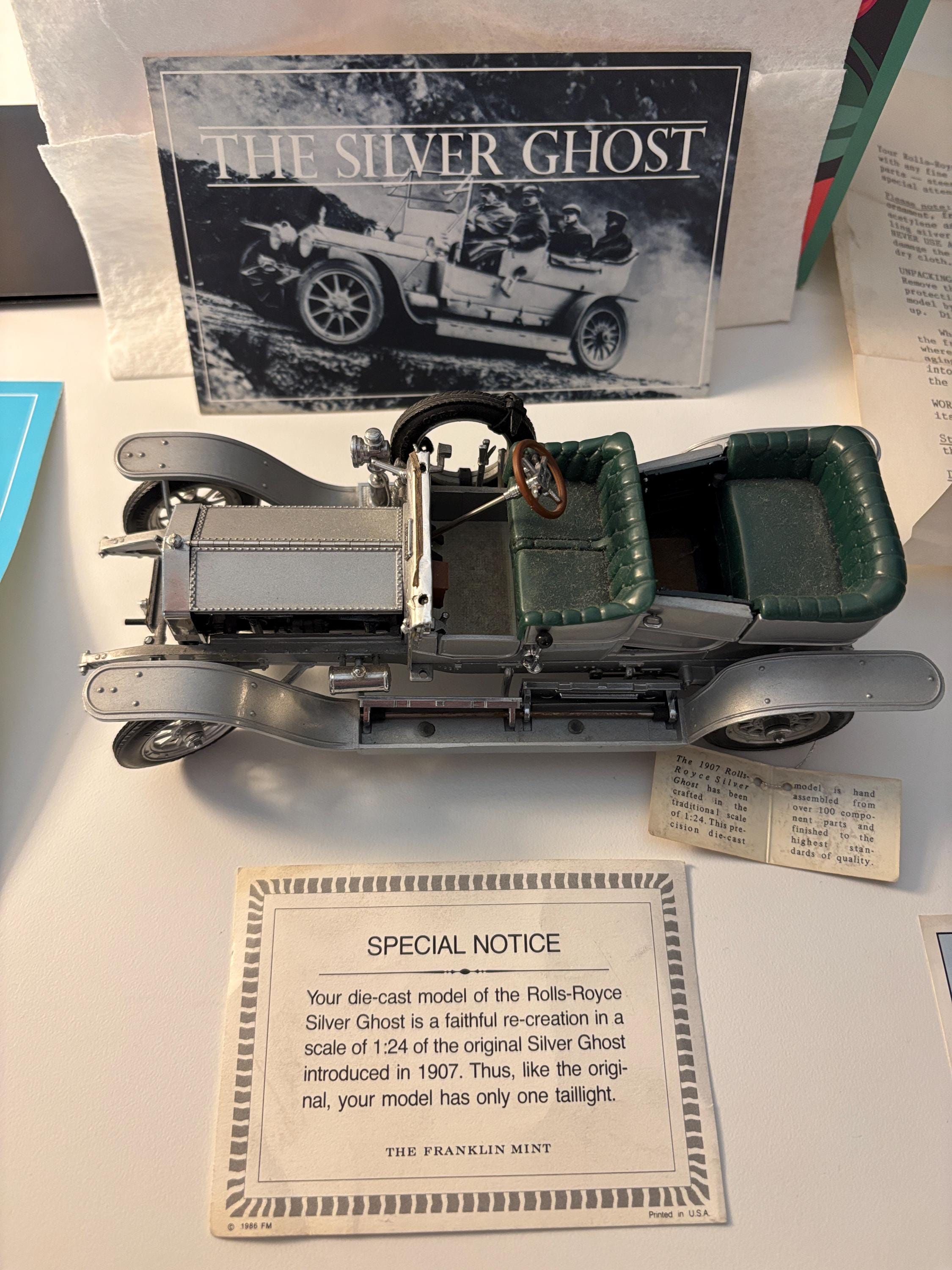 1907 Rolls Royce The Silver Ghost - 1:24 Franklin Mint