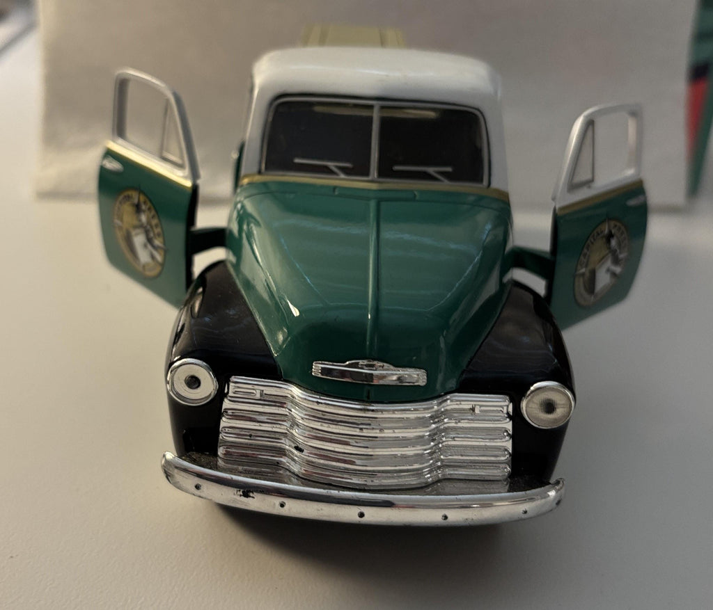 1952 Chevrolet Pickup 1:24 die-cast  **  Limited Edition  **