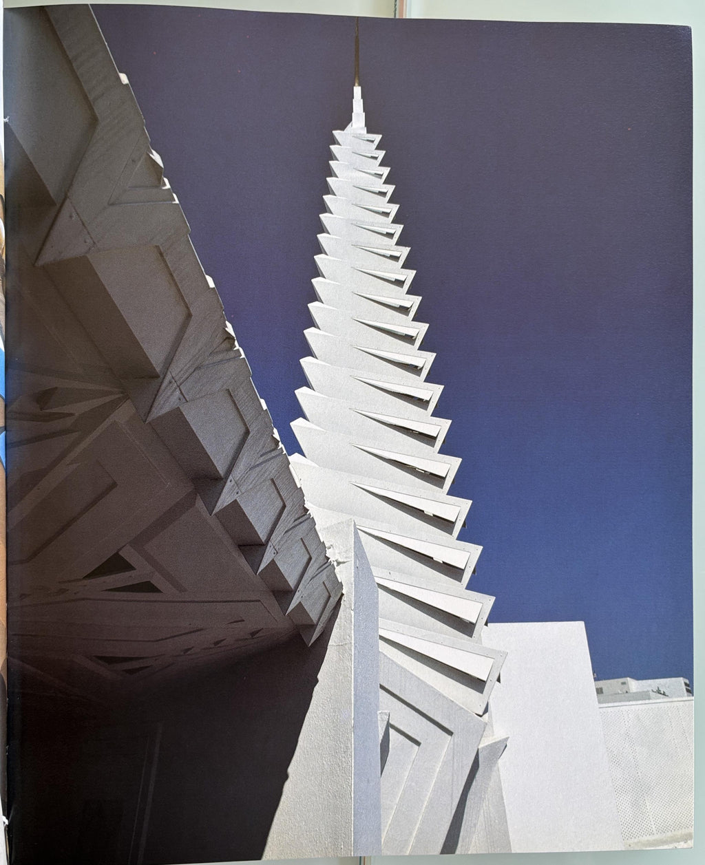 Frank Lloyd Wright House Hardcover Book – Diane Maddex 2000